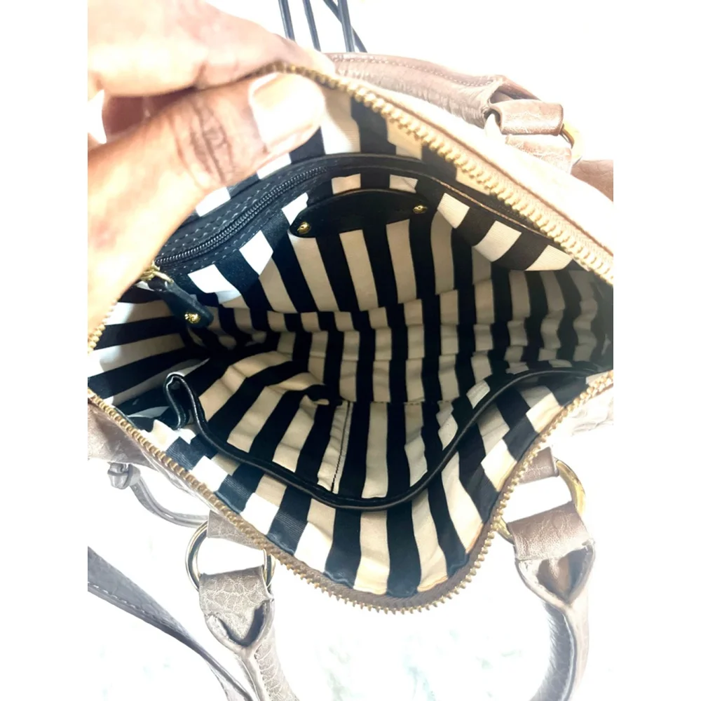 Gianni Bini Gold Brown Leather handbag with crossbody strap